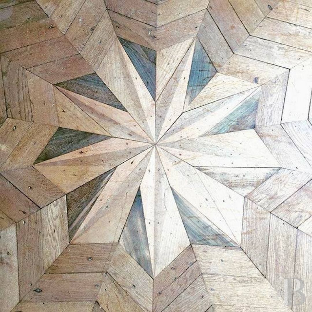 A majestic and classical 18th century chateau and its former grower manager surrounded by its grounds  in the Orne - photo  n°16