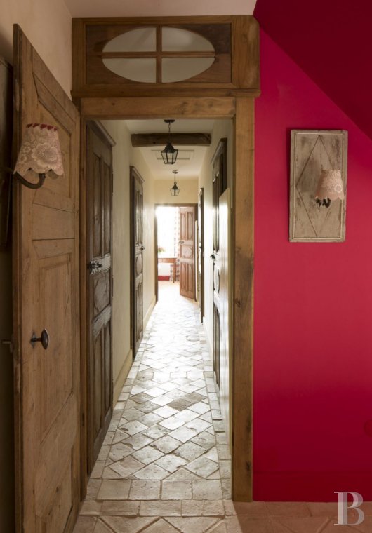 A family home surrounded by nature  in Val d'Oise, at the edge of the Montmorency forest  - photo  n°9