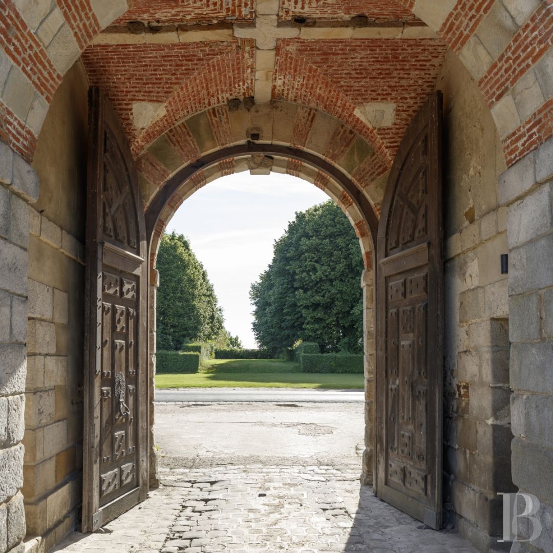 A 17th century chateau's outbuildings transformed into guest suites near to Fontainebleau - photo  n°24