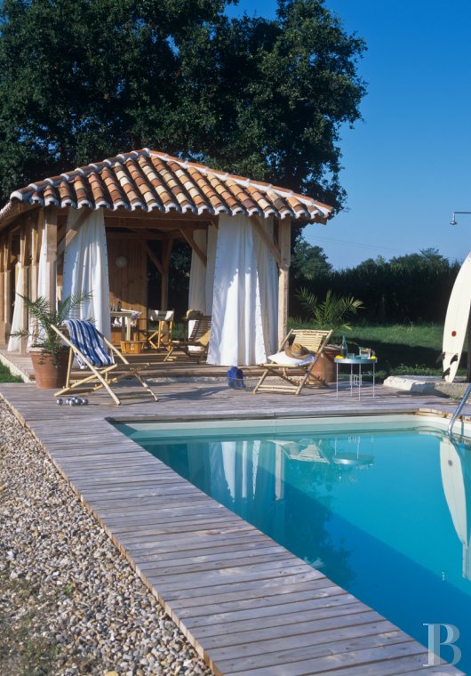 A former farm manager's house surrounded by a vast garden to the west of Périgueux and at the border of the Charente in the Dordogne - photo  n°3