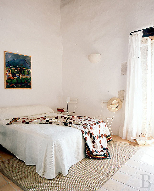 En Dordogne, à l’ouest de Périgueux et en limite de la Charente, une ancienne maison de régisseur du 18e siècle entourée d’un vaste jardin - photo  n°12