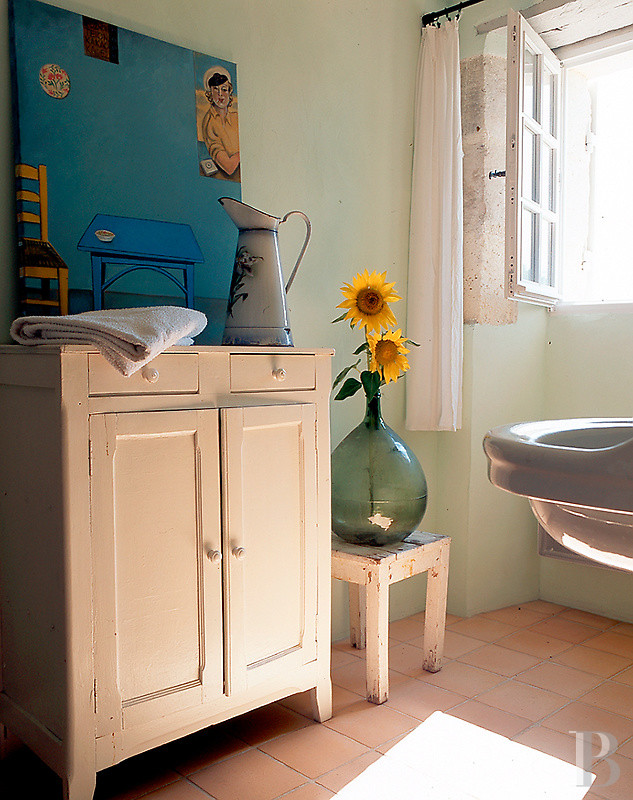 En Dordogne, à l’ouest de Périgueux et en limite de la Charente, une ancienne maison de régisseur du 18e siècle entourée d’un vaste jardin - photo  n°11