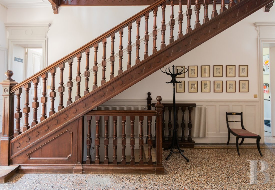 Dans le Calvados, au sud-est de Caen,  un château classique du 18e siècle tout en couleurs - photo  n°12