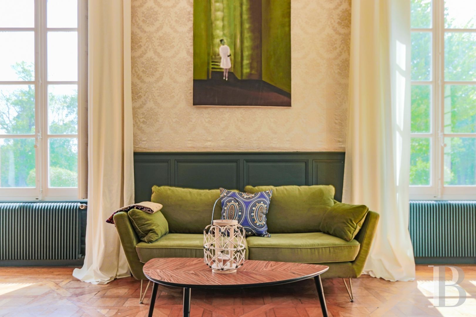 Dans le Calvados, au sud-est de Caen,  un château classique du 18e siècle tout en couleurs - photo  n°5