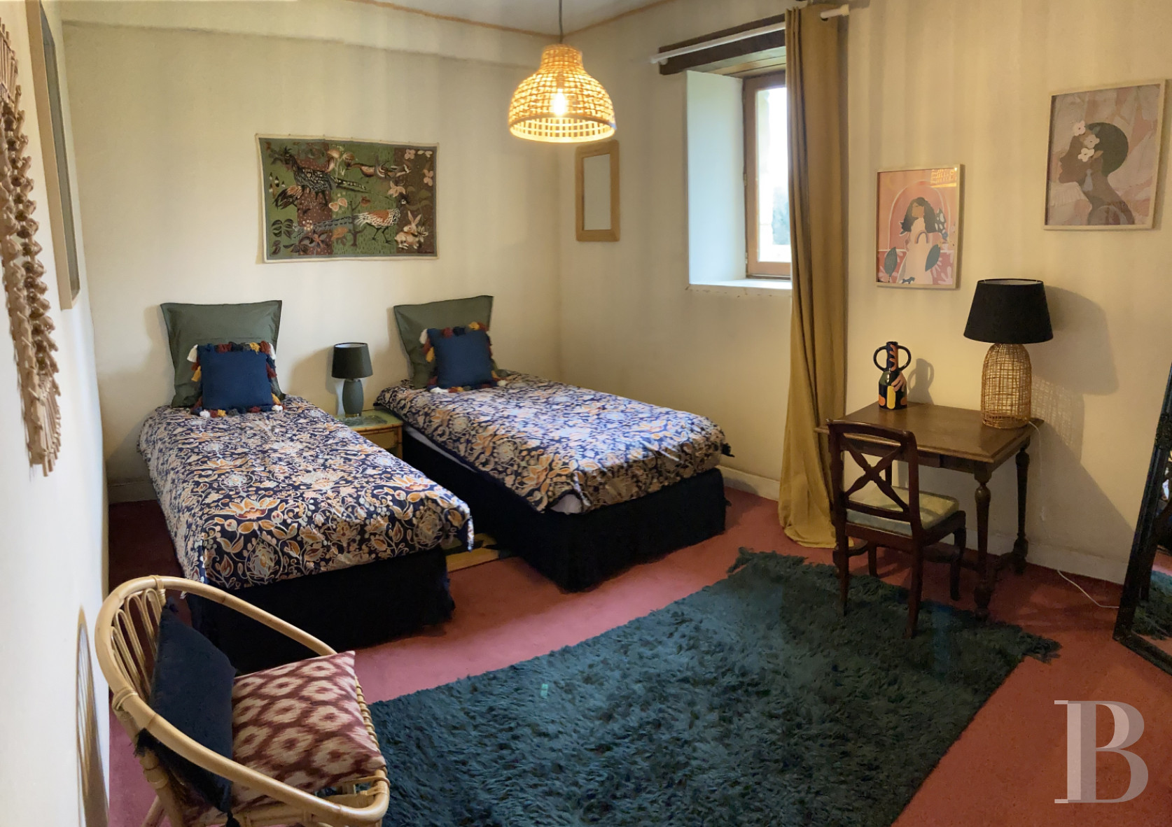 Dans le Calvados, au sud-est de Caen,  un château classique du 18e siècle tout en couleurs - photo  n°30