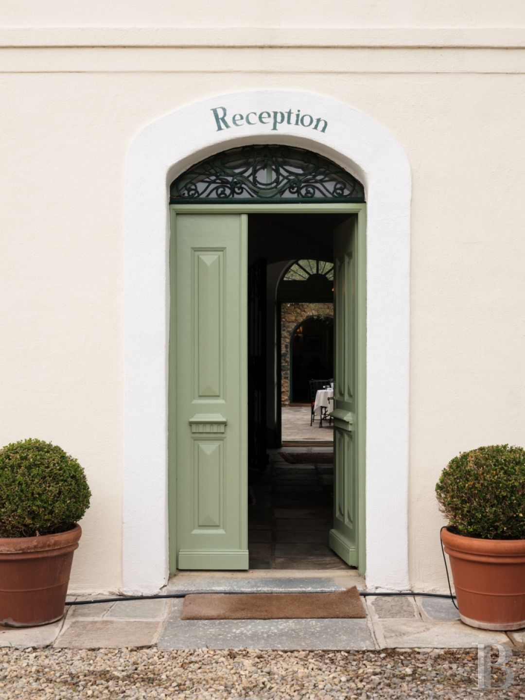 A former 'American House' transformed into a small hotel  in Erbalunga, to the north of Bastia - photo  n°3