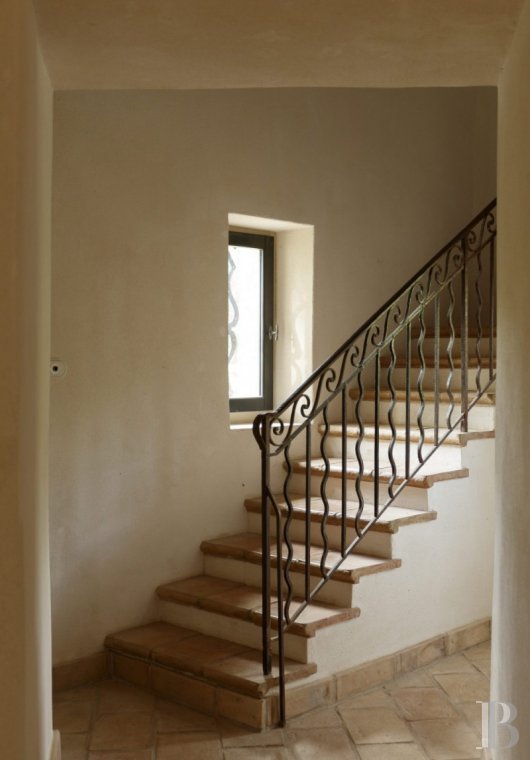 A former fortified mill transformed into a family home  on the banks of the Hérault, between Montpellier and Béziers - photo  n°15
