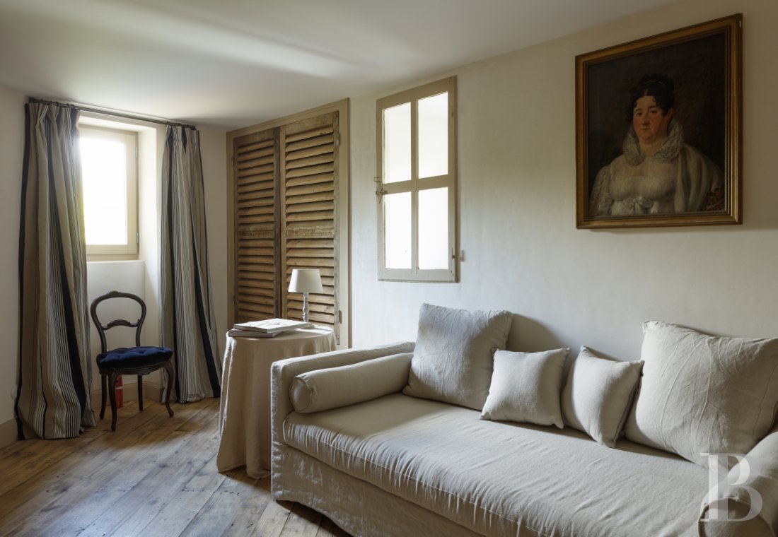 A former fortified mill transformed into a family home  on the banks of the Hérault, between Montpellier and Béziers - photo  n°11