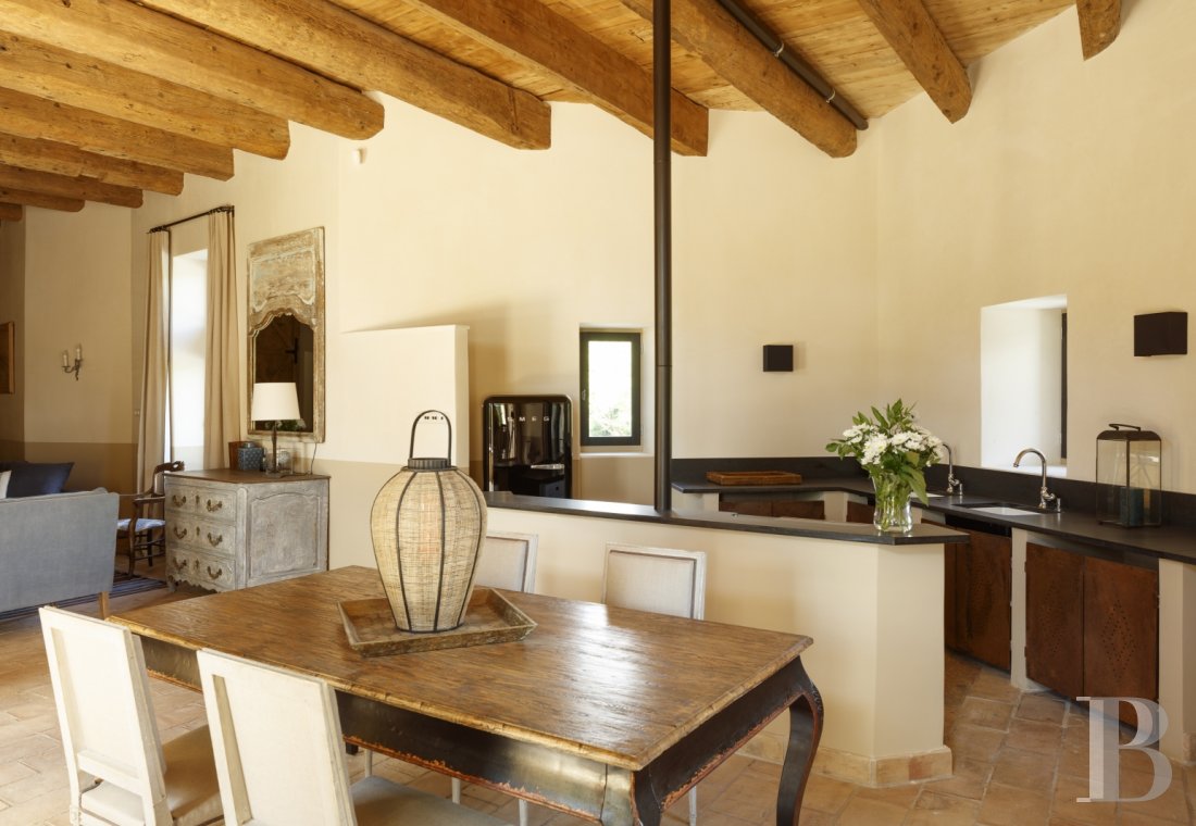 A former fortified mill transformed into a family home  on the banks of the Hérault, between Montpellier and Béziers - photo  n°12