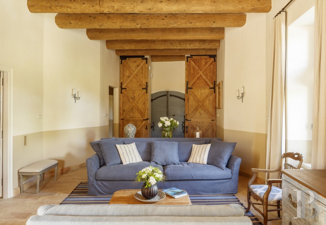 A former fortified mill transformed into a family home  on the banks of the Hérault, between Montpellier and Béziers - photo  n°10