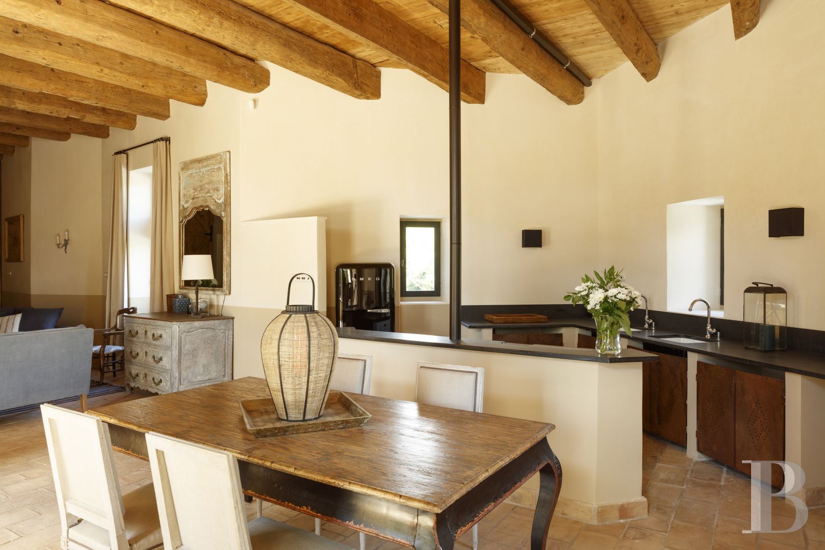 A former fortified mill transformed into a family home  on the banks of the Hérault, between Montpellier and Béziers - photo  n°12