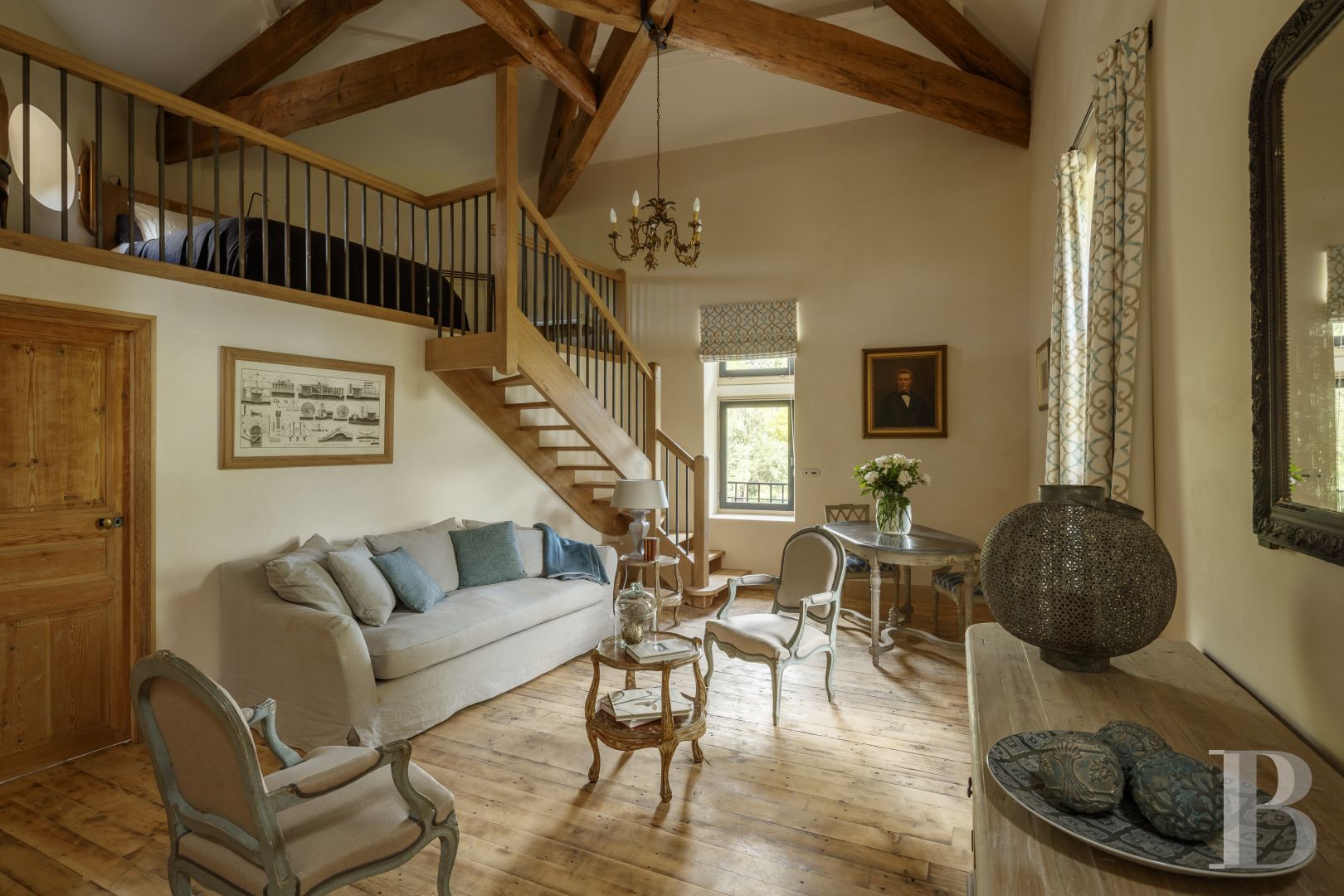 A former fortified mill transformed into a family home  on the banks of the Hérault, between Montpellier and Béziers - photo  n°7