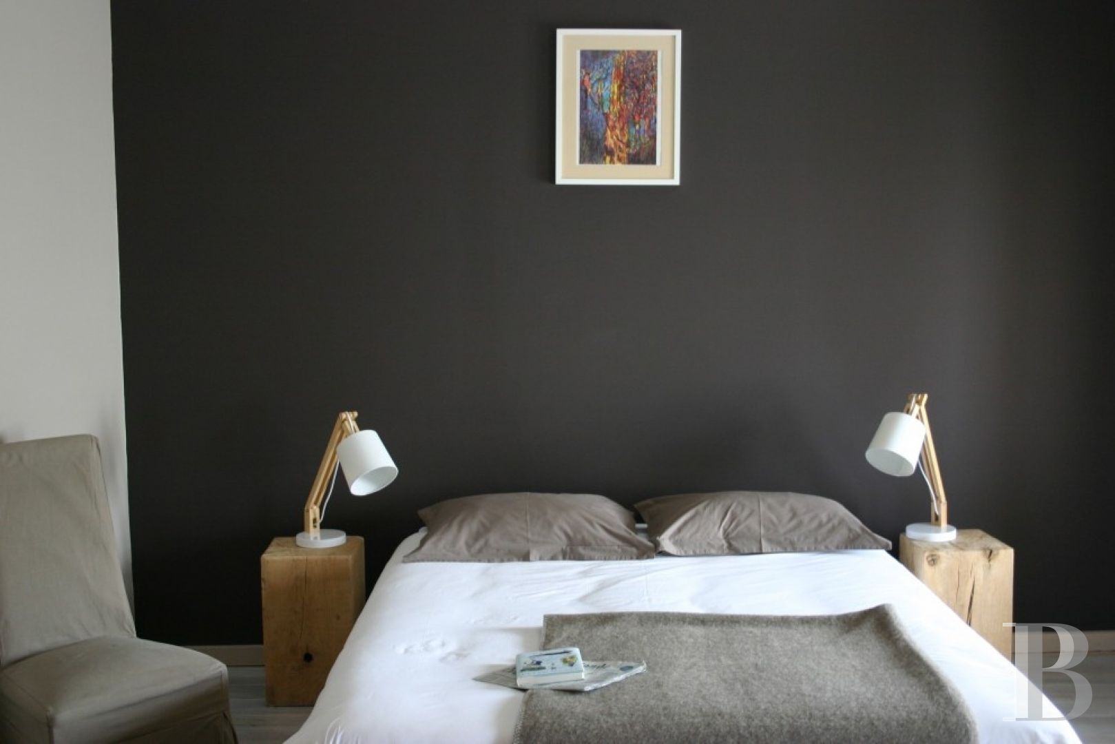 A former priory bathed in sunlight and surrounded by snowy mountain tops,  to the south of Briançon in the Hautes-Alpes - photo  n°20