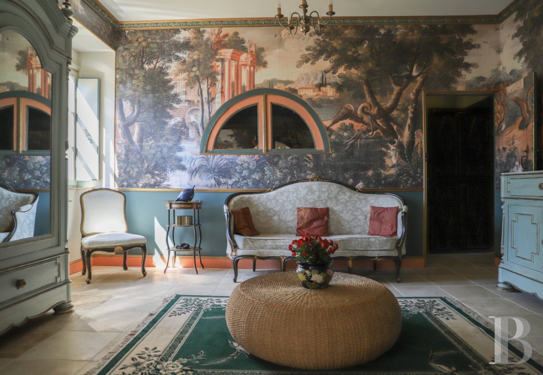 In Minervois, a former 12th century fortress transformed into a comfortable home - photo  n°51