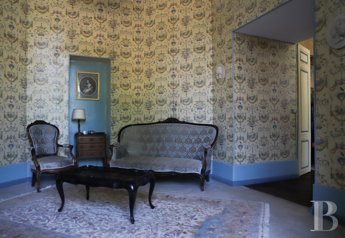 In Minervois, a former 12th century fortress transformed into a comfortable home - photo  n°45