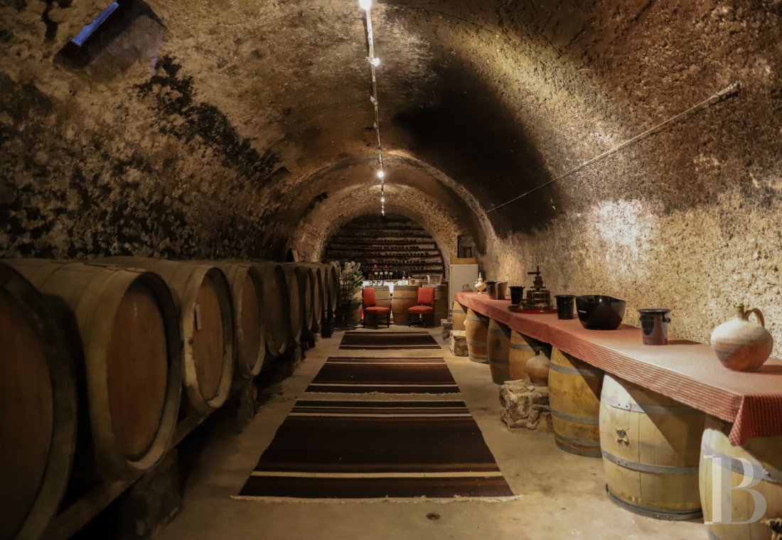 In Minervois, a former 12th century fortress transformed into a comfortable home - photo  n°57