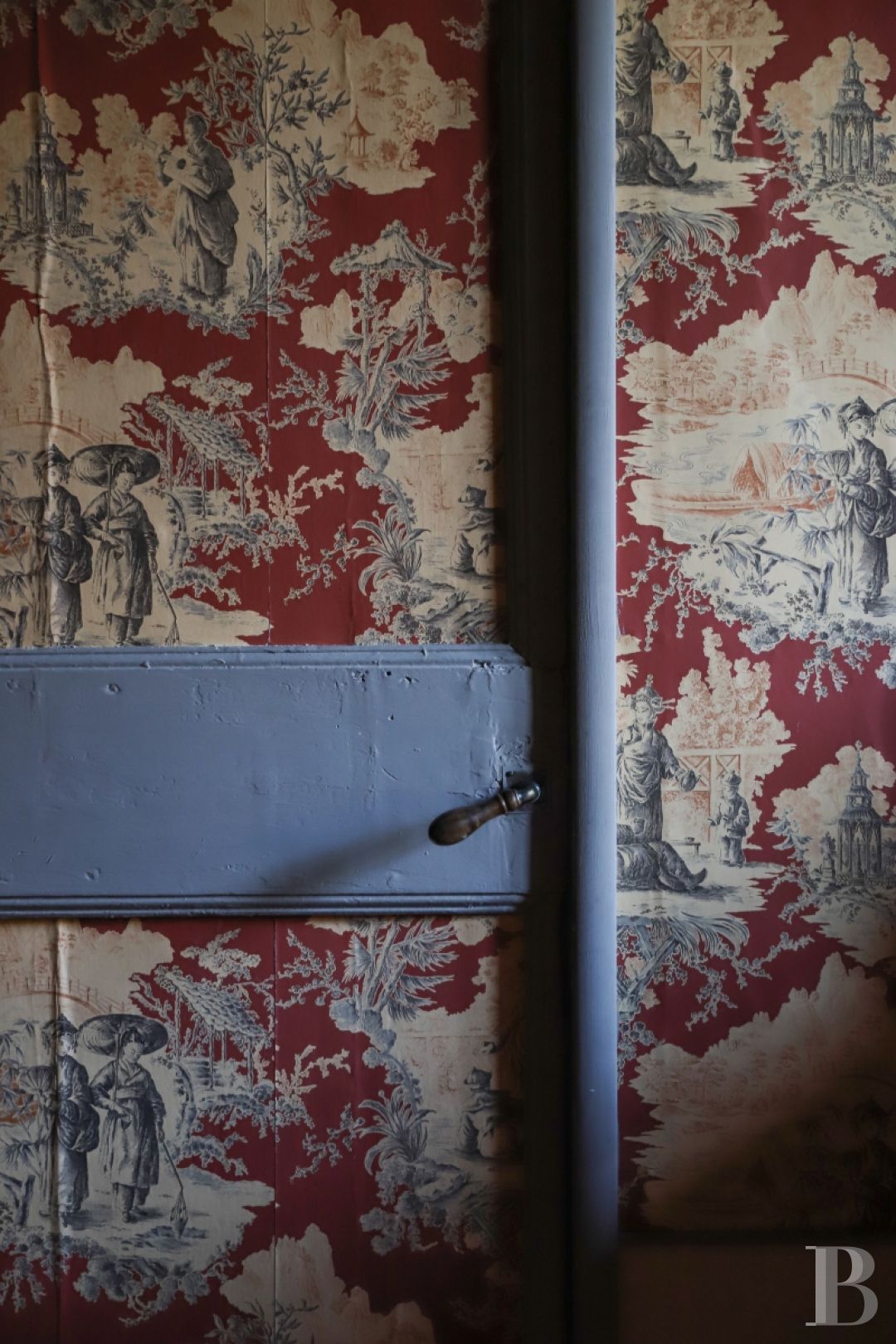 In Minervois, a former 12th century fortress transformed into a comfortable home - photo  n°38