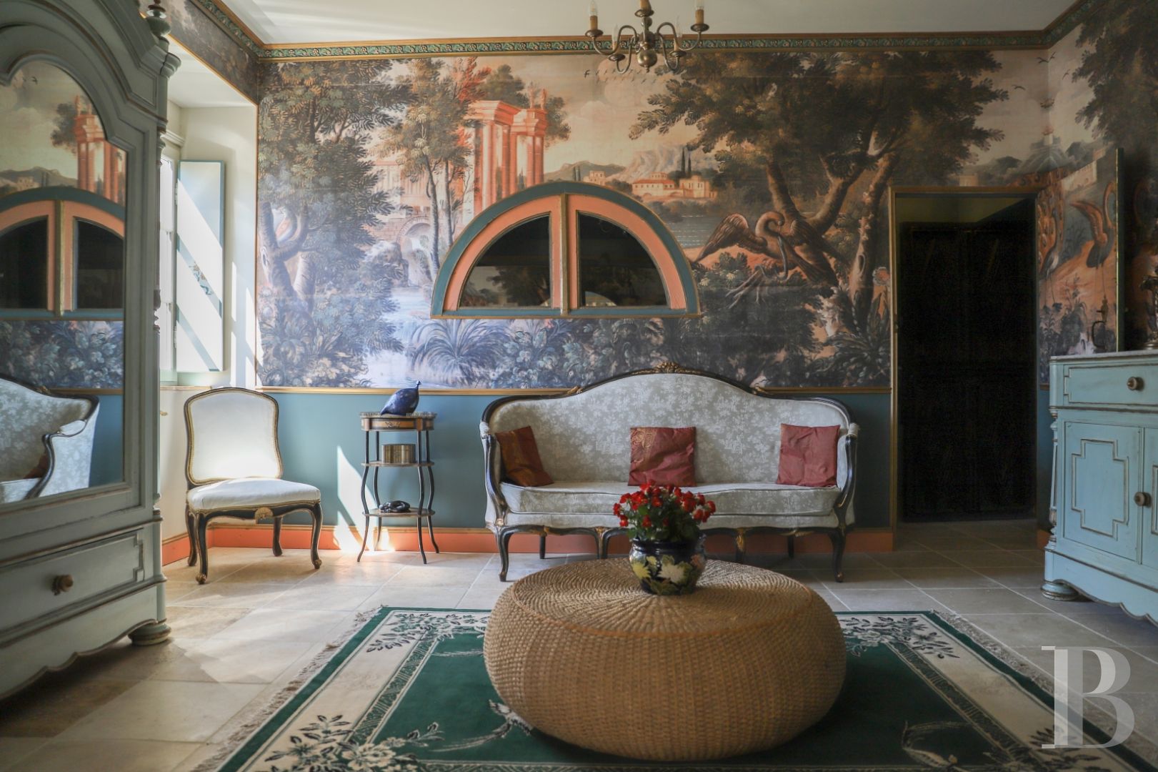 In Minervois, a former 12th century fortress transformed into a comfortable home - photo  n°51