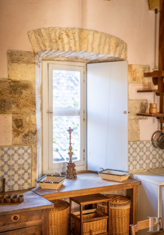 chateaux for sale France midi pyrenees   - 15