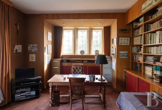 character properties France picardy   - 11