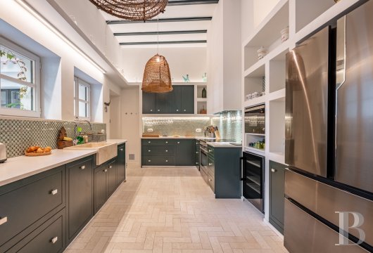 À Cadaques, dans le Parc naturel de Cap de Creus, une impressionnante maison de Peter Harnden, architecte des années 60 - photo  n°11