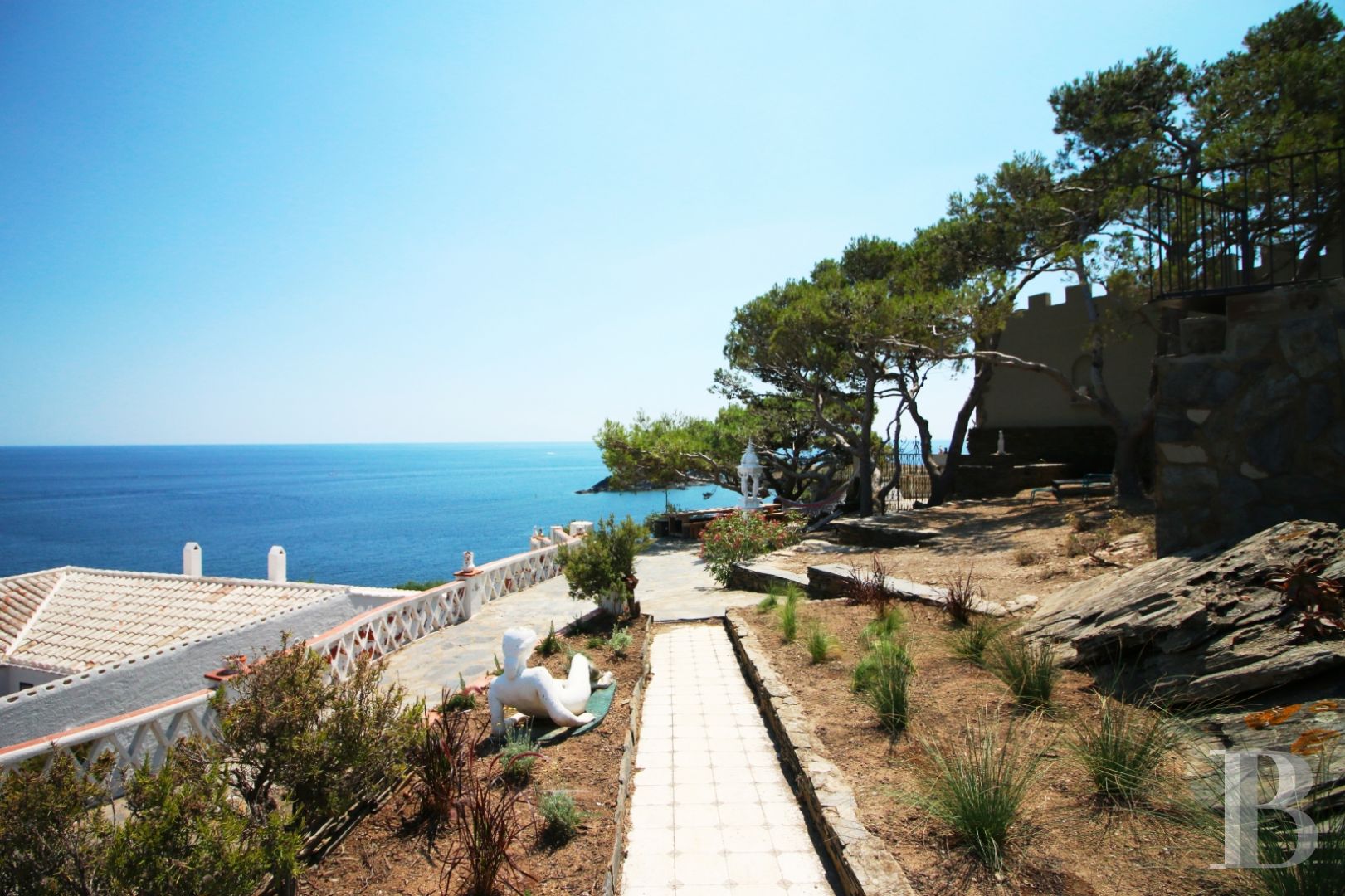 A house designed by Peter Harden, a famous architect from the 60's, in Cadaques and the Cap de Creus natural park - photo  n°25
