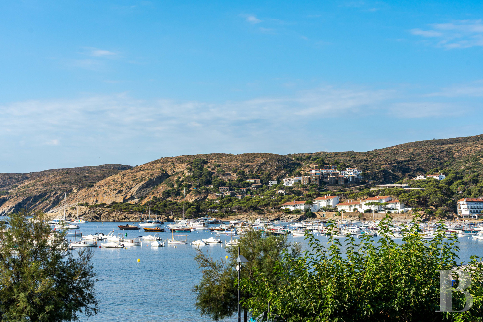 À Cadaques, dans le Parc naturel de Cap de Creus, une impressionnante maison de Peter Harnden, architecte des années 60 - photo  n°29