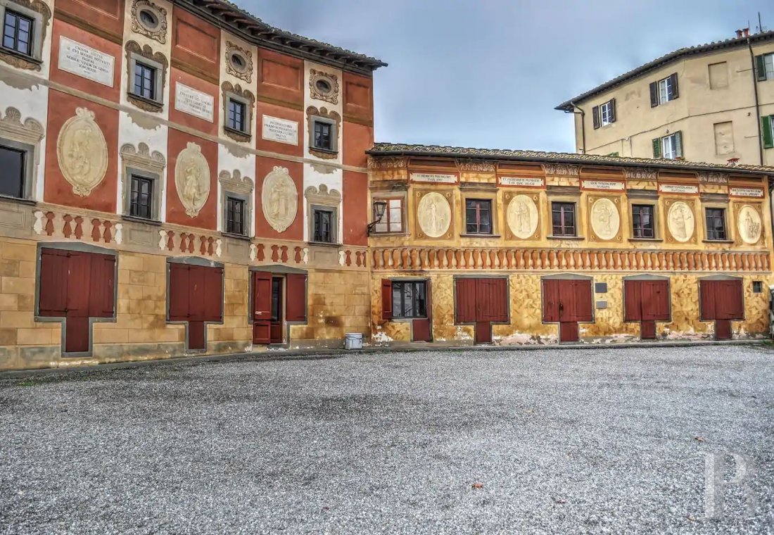 A large, two-storey apartment in a 16th century palace in San Miniato, halfway between Florence and Pisa - photo  n°21