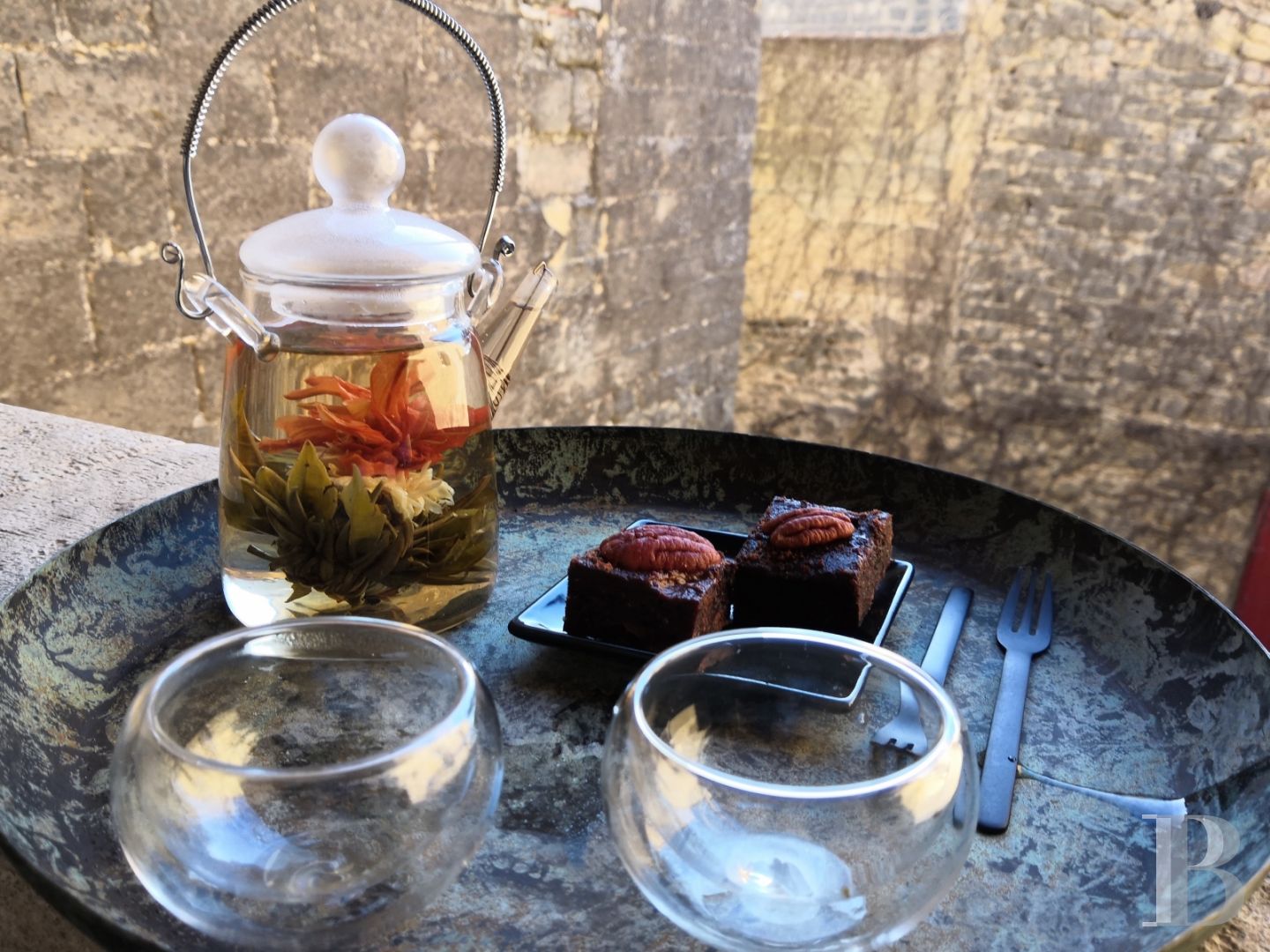 Entre Alès et Uzès, au cœur d’un village de la Provence gardoise, une paisible demeure seigneuriale animée d’un esprit contemporain - photo  n°21