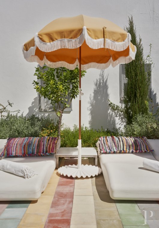 An old house renovated in contemporary design style in Alcácer do Sal, in the Alentejo region  - photo  n°6