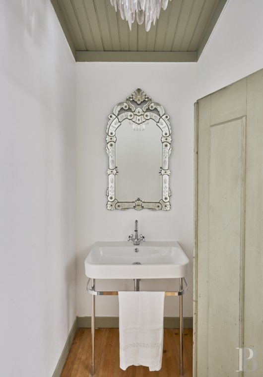 An old house renovated in contemporary design style in Alcácer do Sal, in the Alentejo region  - photo  n°27