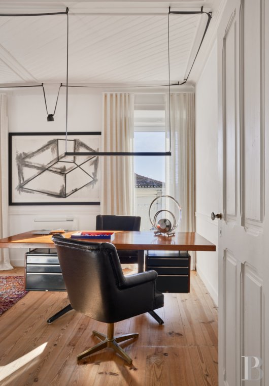 An old house renovated in contemporary design style in Alcácer do Sal, in the Alentejo region  - photo  n°10