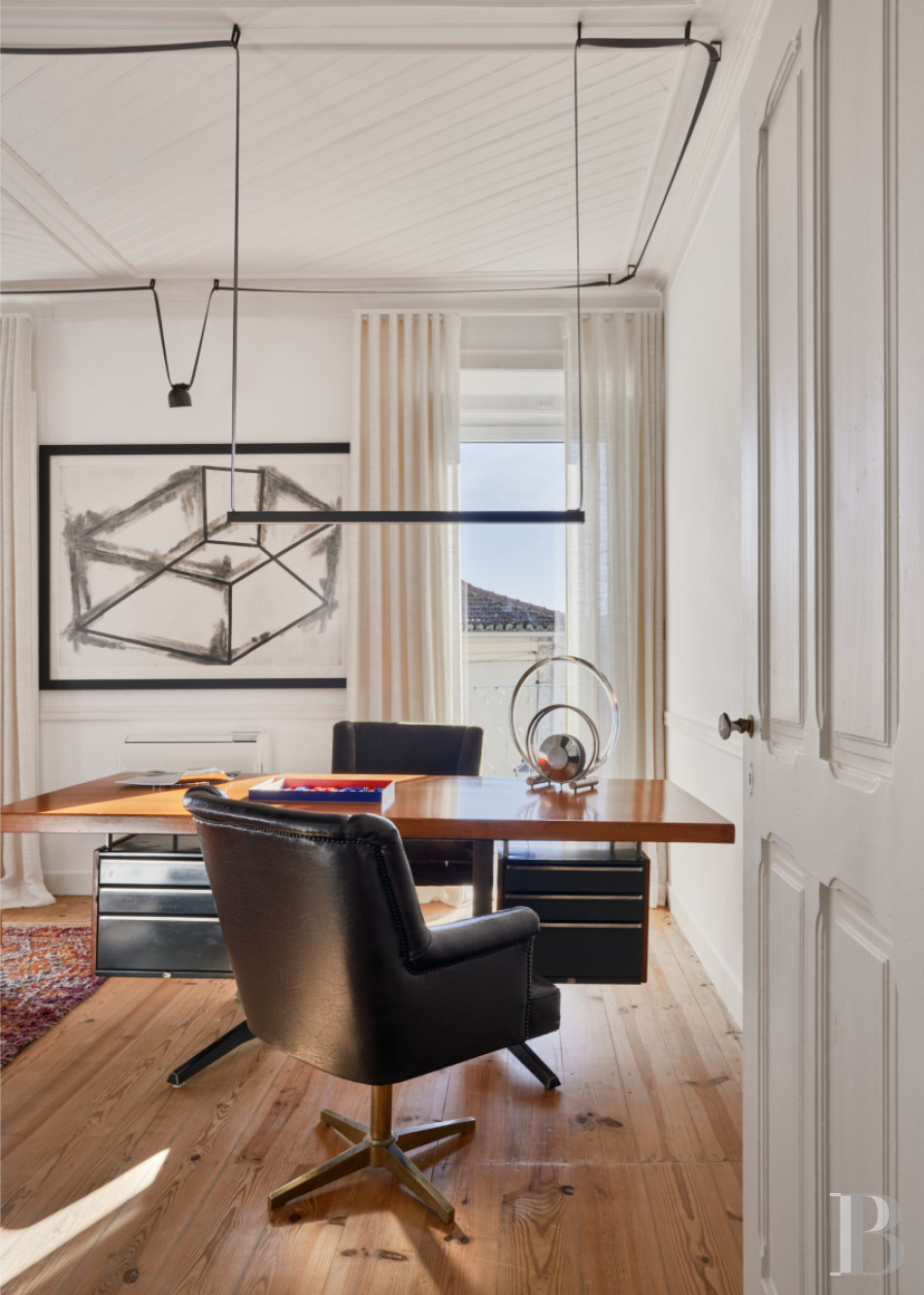 An old house renovated in contemporary design style in Alcácer do Sal, in the Alentejo region  - photo  n°10