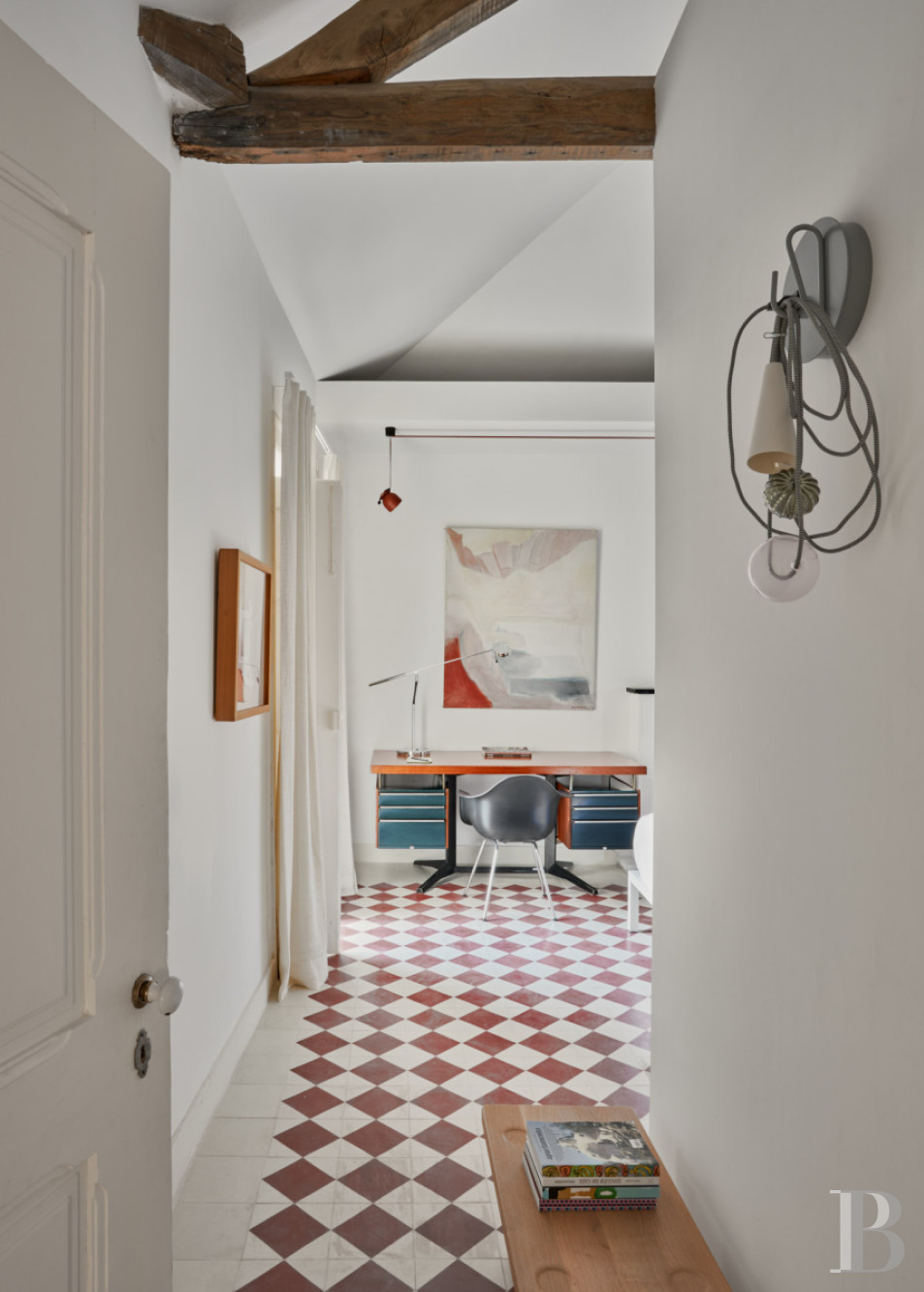 An old house renovated in contemporary design style in Alcácer do Sal, in the Alentejo region  - photo  n°31