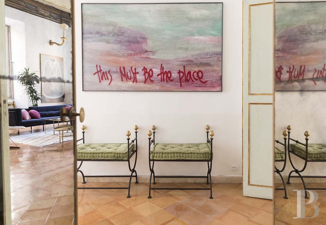 A vast, completely renovated apartment on the top floor of a 16th-century palazzo in Rome - photo  n°10