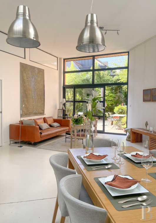 À Roubaix, au cœur d’un site industriel, une ancienne teinturerie transformée en maison-loft avec jardin - photo  n°6