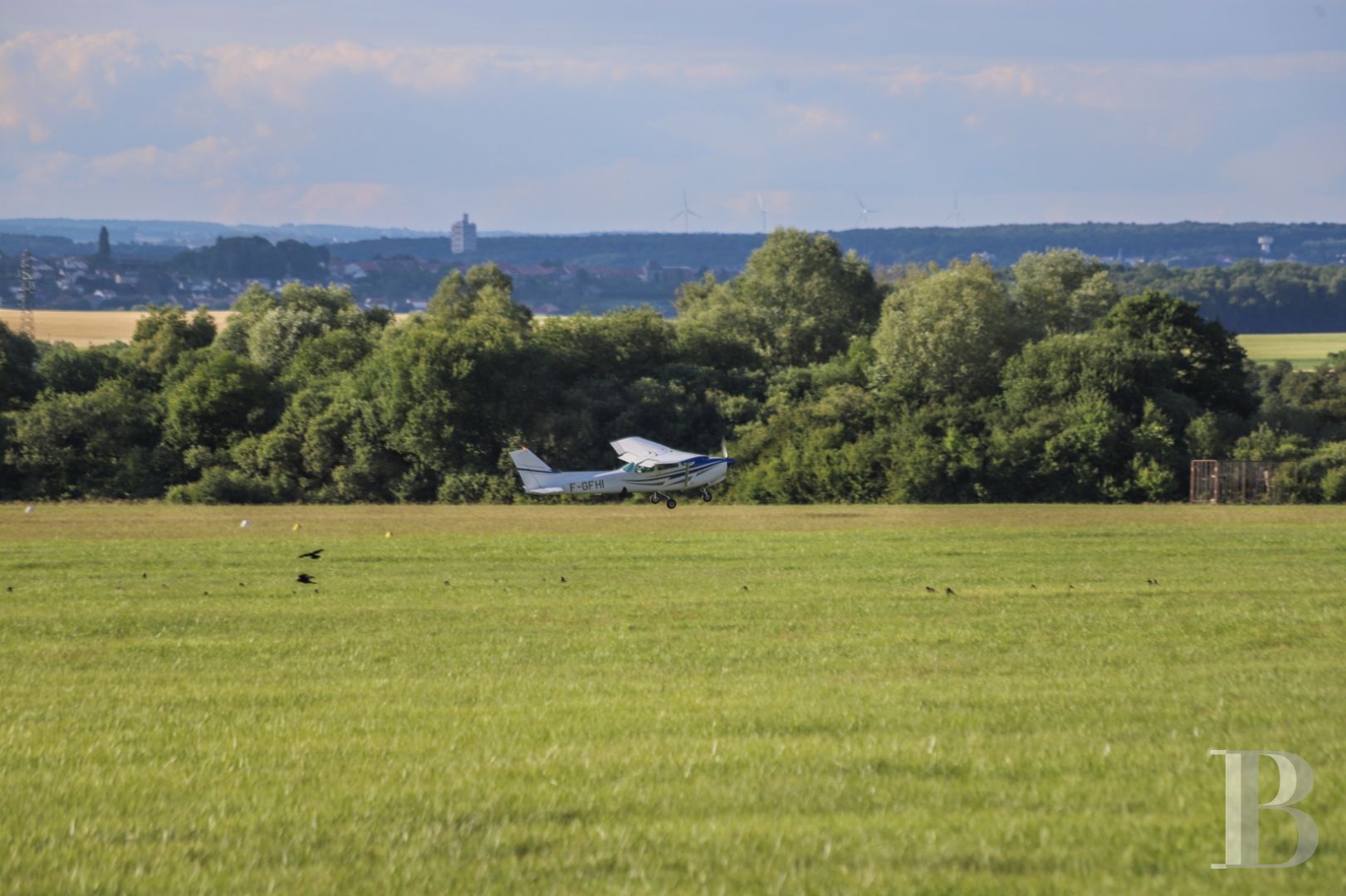 En Meurthe-et-Moselle,  un ancien clubhouse d’aérodrome réalisé par Prouvé et Le Corbusier - photo  n°2