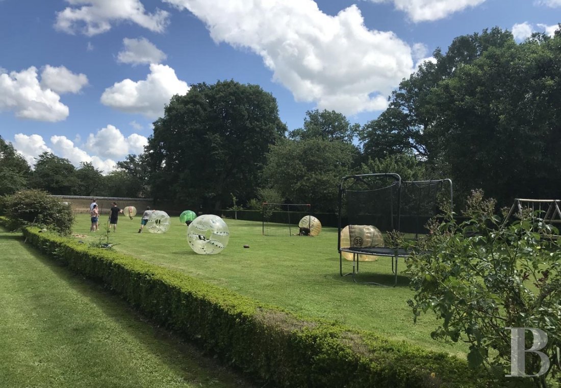 A chateau with an English-style park and vast woods to the north of Châteaudun in Eure-et-Loir - photo  n°5