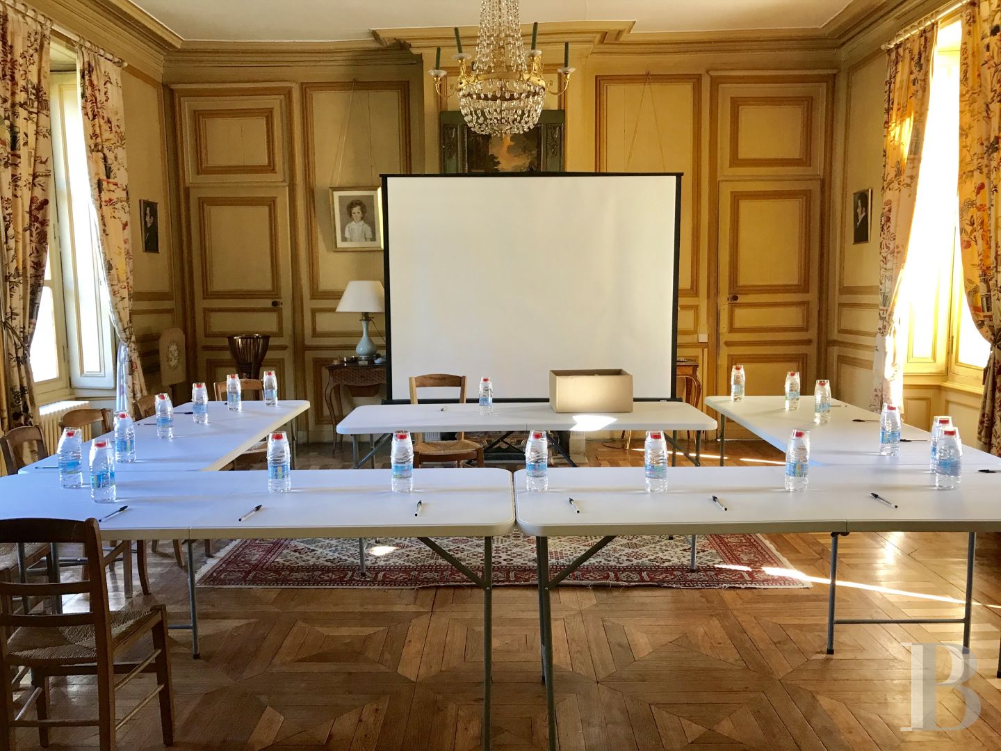 Au nord de Châteaudun, en Eure-et-Loir,  un château dans son parc à l’anglaise et ses vastes bois - photo  n°8