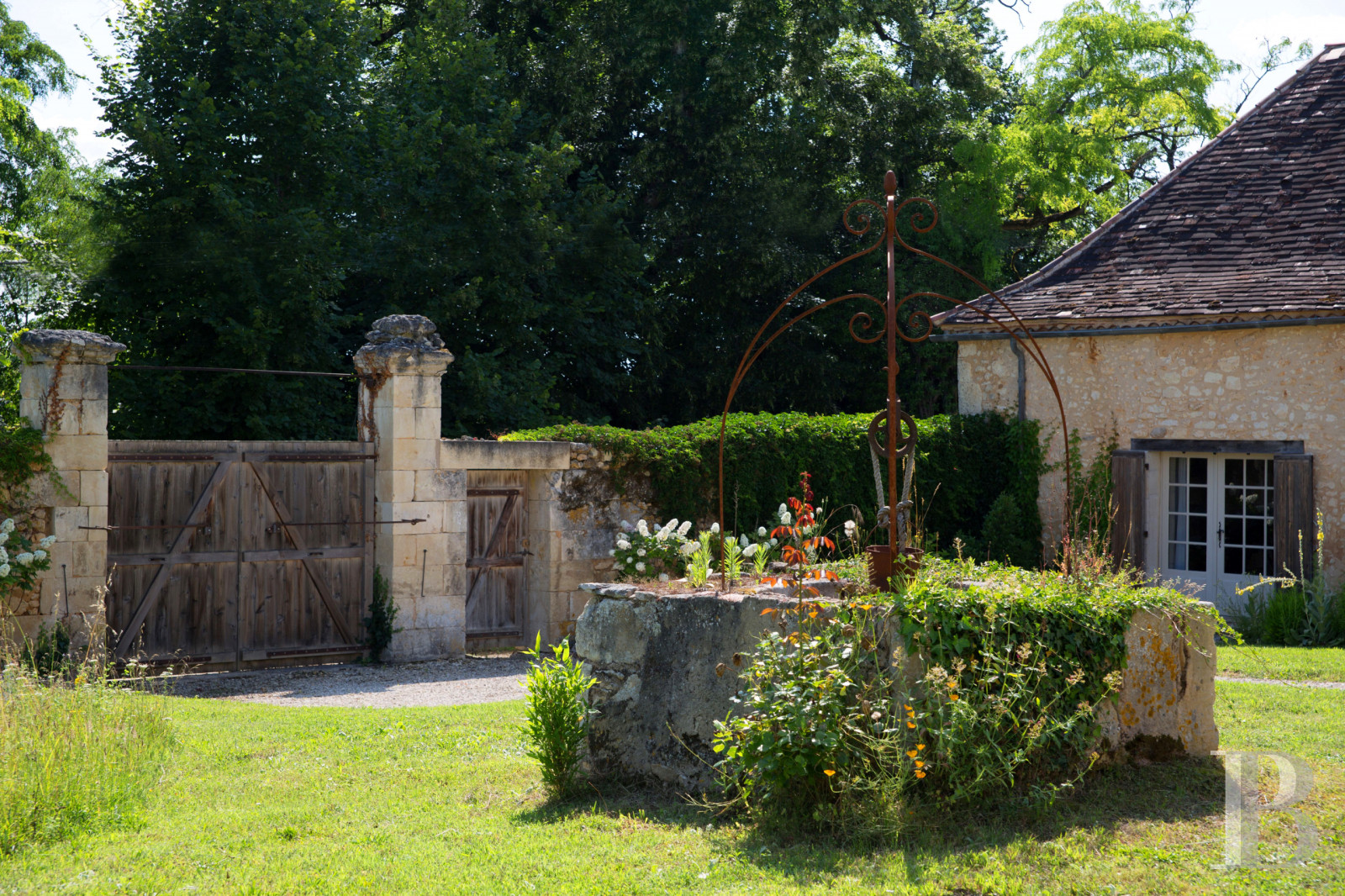 A 16th century mansion now serving as a guest housein the Périgord, not far from Bergerac - photo  n°4