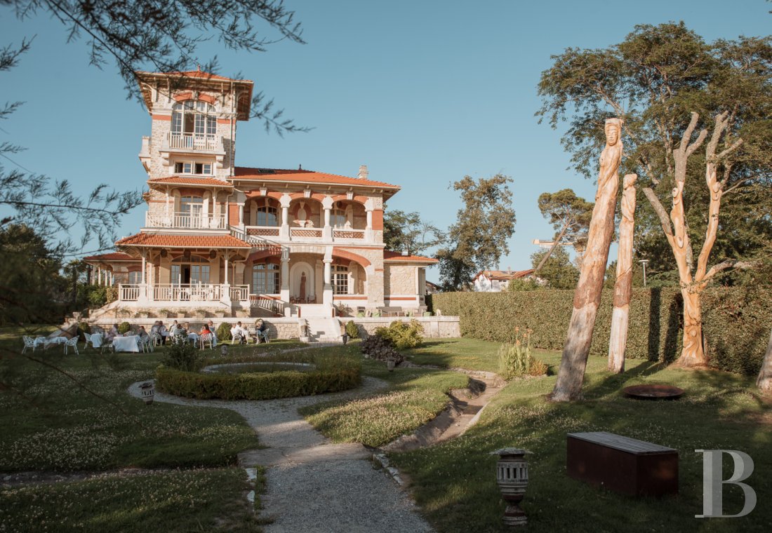 An early 20th-century villa with Italian accents in Lanton, in the Arcachon basin - photo  n°9