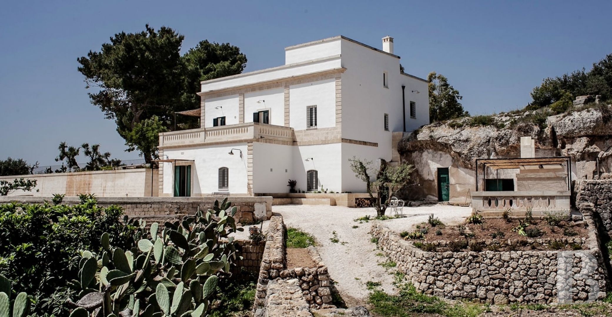 An old patrician-style masseria in Puglia, not far from Massafra - photo  n°1