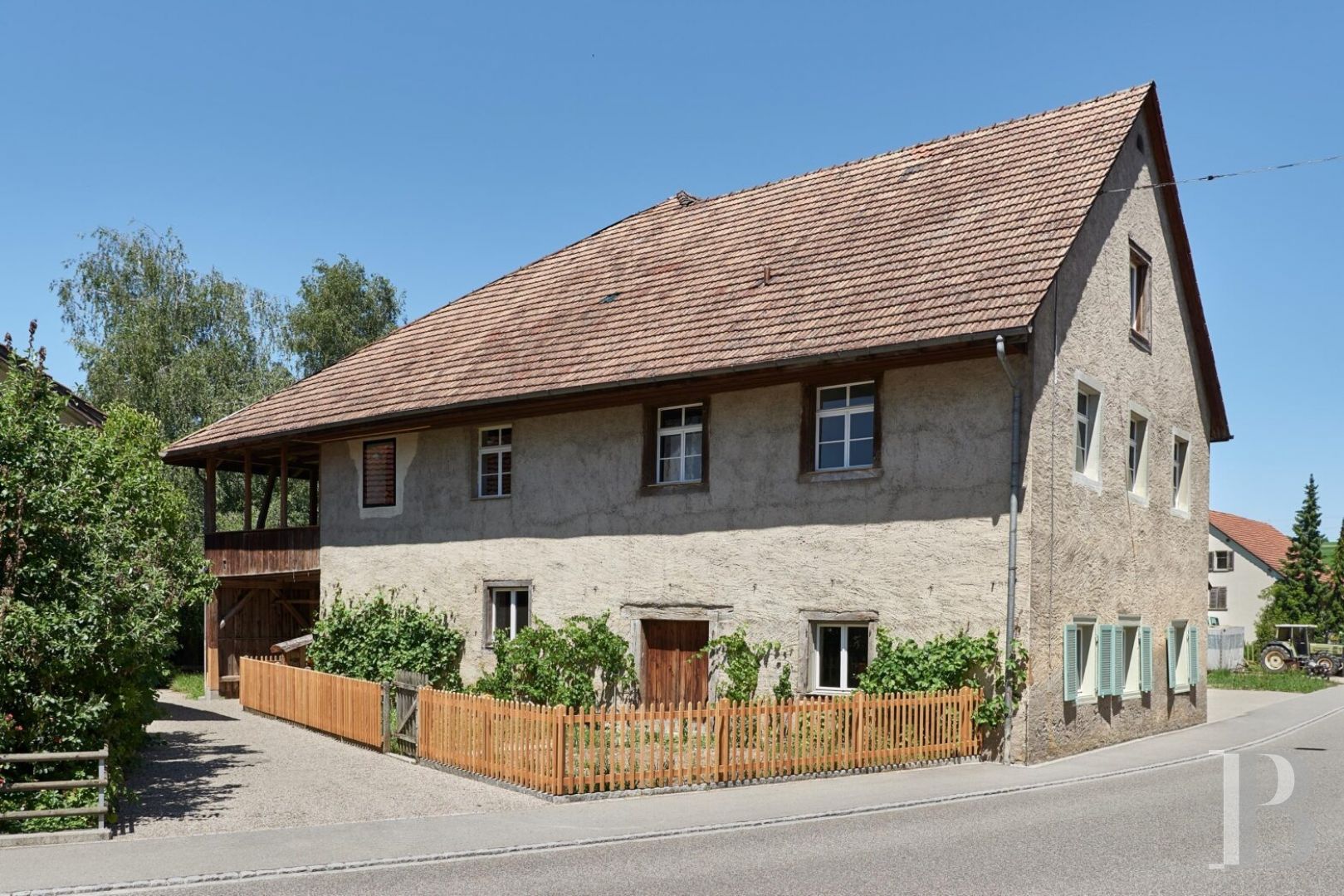 Au nord de la Suisse, dans le canton d’Argovie, un appartement dédié aux vacanciers dans une maison de village sauvegardée - photo  n°1