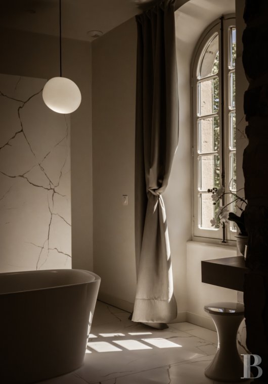 Dans l’Aveyron, aux portes de Millau, un ancien convent du 19e siècle en son jardin  - photo  n°15