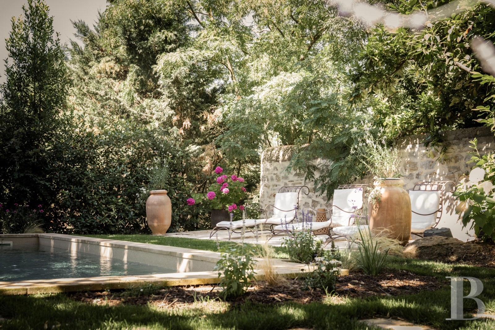 Dans l’Aveyron, aux portes de Millau, un ancien convent du 19e siècle en son jardin  - photo  n°25