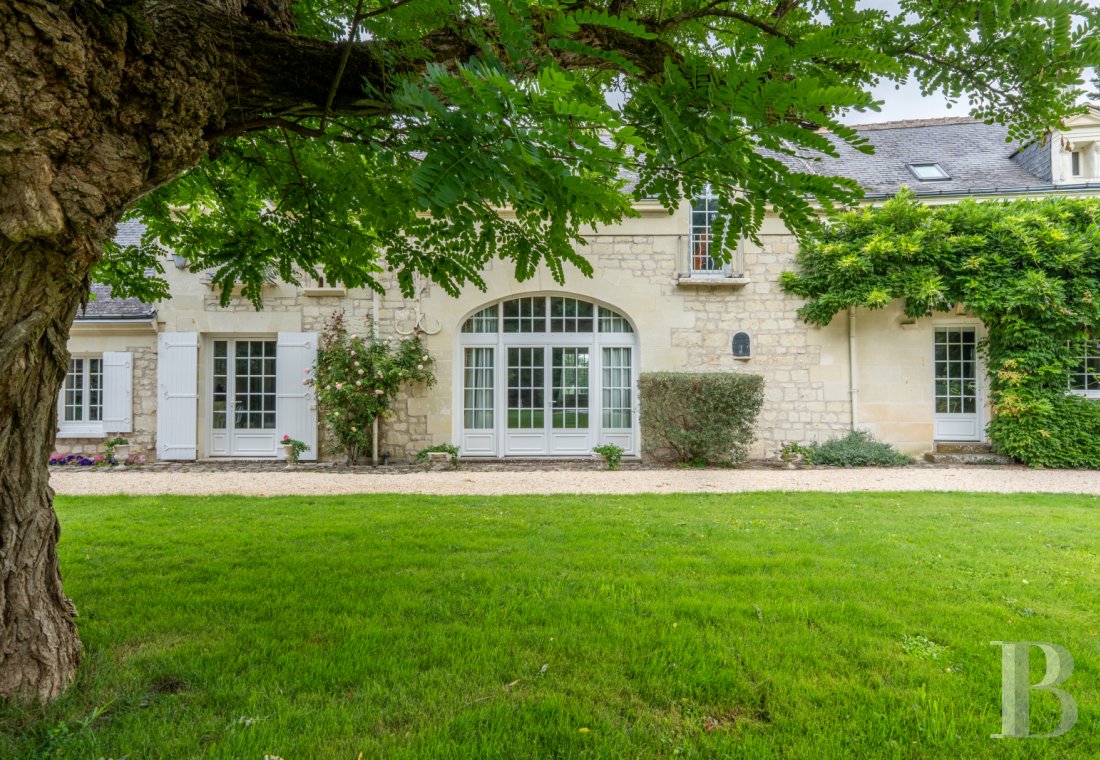 character properties France center val de loire   - 2