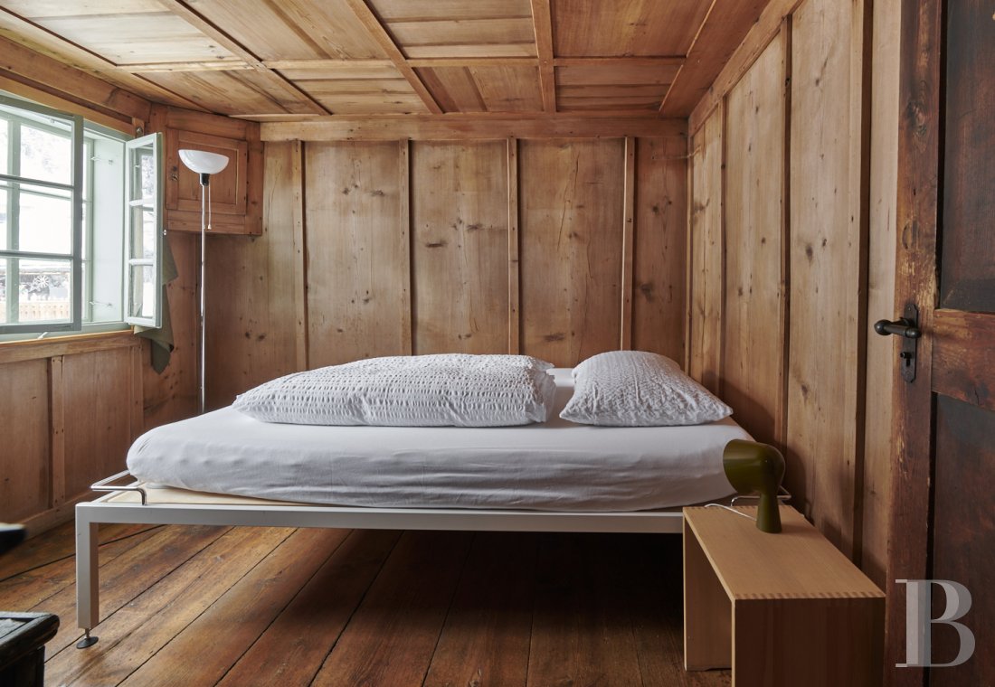 A 15th century farmhouse converted into a gîte nestled in the Schächen valley in the Swiss Canton of Uri - photo  n°10