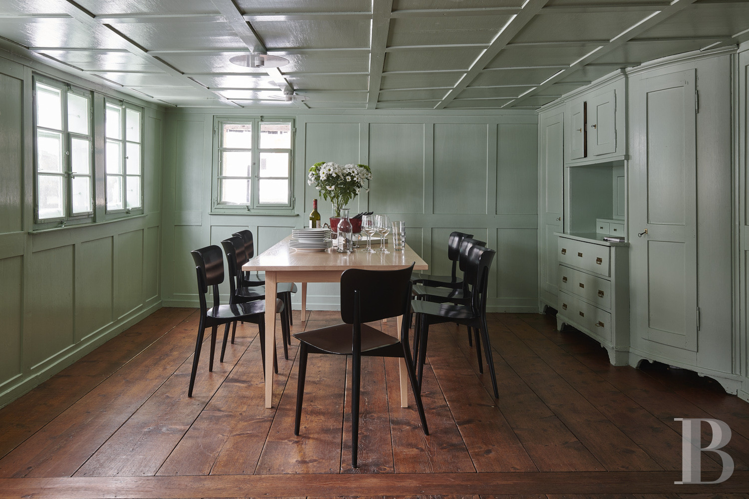 Au creux de la vallée de la Schächen, dans le canton suisse d’Uri, une ancienne ferme du 15e siècle transformée en gîte - photo  n°8