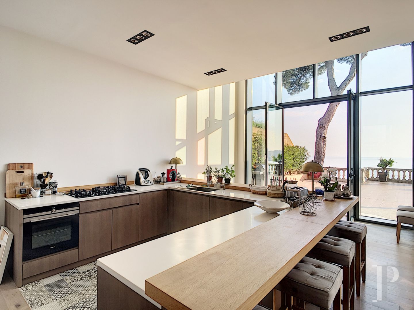 À Cassis,  un domaine de soixante hectares avec la Méditerranée pour seul horizon - photo  n°11