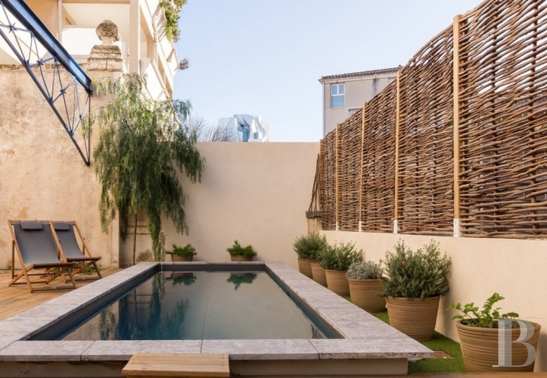 A late 19th century mansion in Arles designed by a famous city architect - photo  n°20